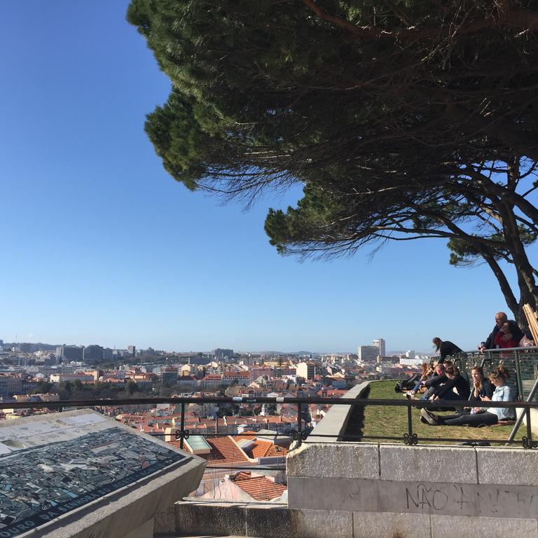 Cozy Lisbon Graca Apartman Kültér fotó